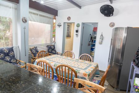 Casa à venda com 367m², 3 quartos e 5 vagas Casa à venda com 367m², 3 quartos e 5 vagasÁrea gourmet