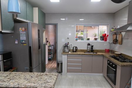 Casa à venda com 367m², 3 quartos e 5 vagas Casa à venda com 367m², 3 quartos e 5 vagasCozinha