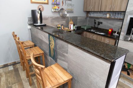 Casa à venda com 367m², 3 quartos e 5 vagas Casa à venda com 367m², 3 quartos e 5 vagasÁrea gourmet