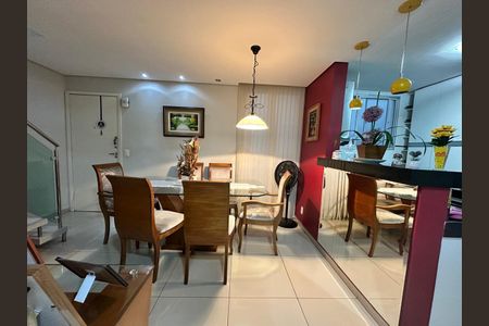 Apartamento à venda com 100m², 2 quartos e 1 vagaSala1