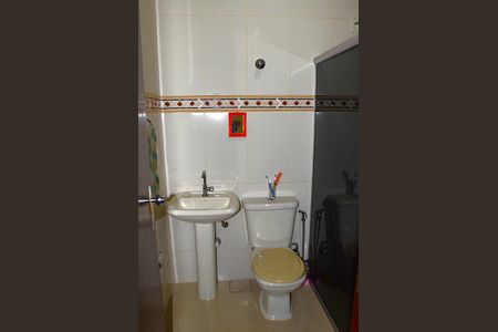 Casa à venda com 580m², 2 quartos e 4 vagasBanheiro