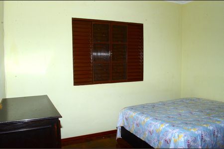 Casa à venda com 580m², 2 quartos e 4 vagasQuarto 2