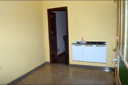 Casa à venda com 580m², 2 quartos e 4 vagasCopa