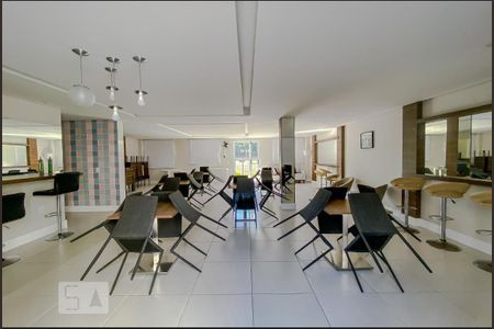 Apartamento à venda com 47m², 2 quartos e 1 vagaÁrea comum