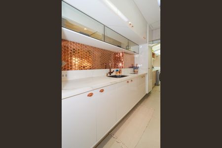 Apartamento à venda com 120m², 2 quartos e 2 vagas Apartamento à venda com 120m², 2 quartos e 2 vagasCozinha