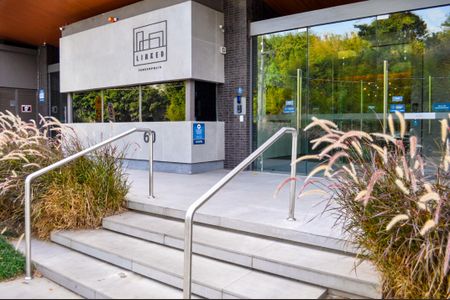 Apartamento à venda com 53m², 1 quarto e 1 vaga Apartamento à venda com 53m², 1 quarto e 1 vagaEntrada do prédio