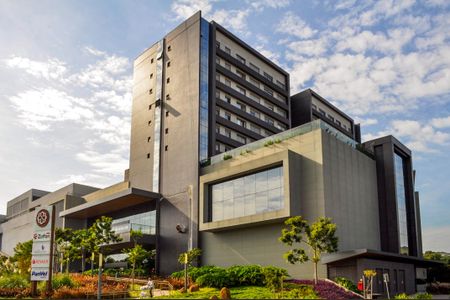 Apartamento à venda com 53m², 1 quarto e 1 vaga Apartamento à venda com 53m², 1 quarto e 1 vagaFachada