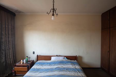 Casa à venda com 300m², 4 quartos e 6 vagas Casa à venda com 300m², 4 quartos e 6 vagasQuarto 3
