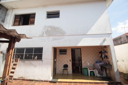 Casa à venda com 300m², 4 quartos e 6 vagas Casa à venda com 300m², 4 quartos e 6 vagasQuintal