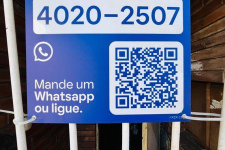 Casa à venda com 161m², 4 quartos e 2 vagasPlaca