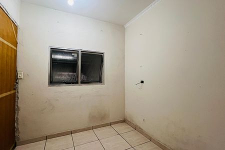 Casa à venda com 161m², 4 quartos e 2 vagasQuarto 3