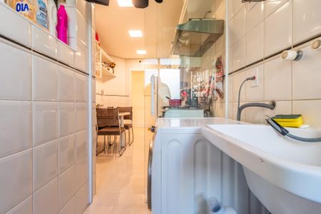 Apartamento à venda com 86m², 3 quartos e 2 vagas Apartamento à venda com 86m², 3 quartos e 2 vagasÁrea de Serviço