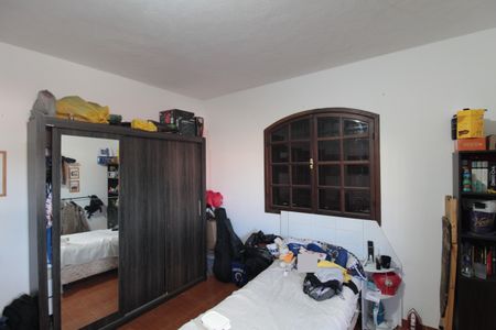 Casa para alugar com 250m², 5 quartos e 4 vagasQuarto 1