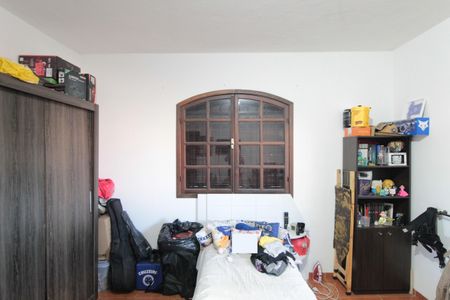 Casa para alugar com 250m², 5 quartos e 4 vagasQuarto 1