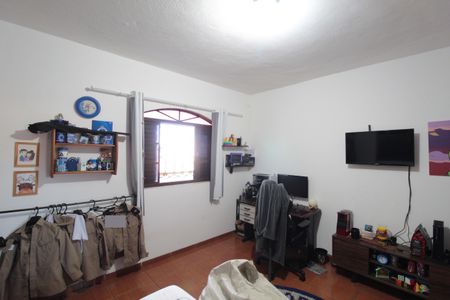 Casa para alugar com 250m², 5 quartos e 4 vagasQuarto 1