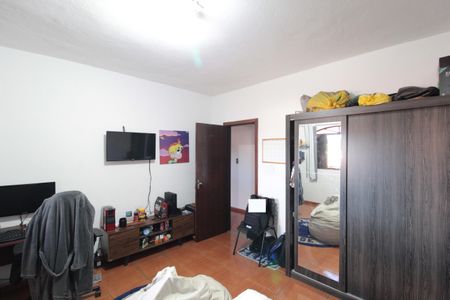Casa para alugar com 250m², 5 quartos e 4 vagasQuarto 1
