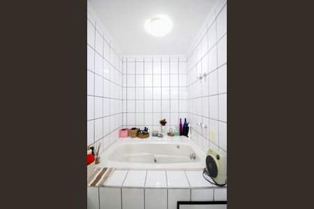 Casa à venda com 346m², 4 quartos e 3 vagas Casa à venda com 346m², 4 quartos e 3 vagasBanheiro Suíte 1