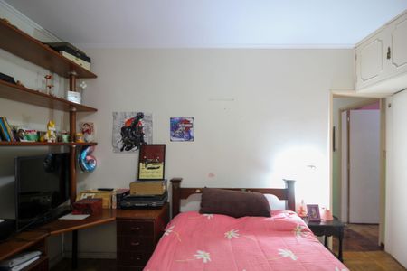 Casa à venda com 346m², 4 quartos e 3 vagas Casa à venda com 346m², 4 quartos e 3 vagasQuarto 3