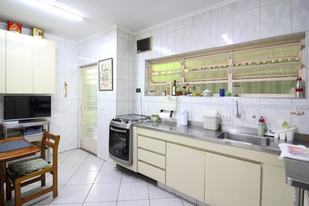 Casa à venda com 346m², 4 quartos e 3 vagas Casa à venda com 346m², 4 quartos e 3 vagasCozinha