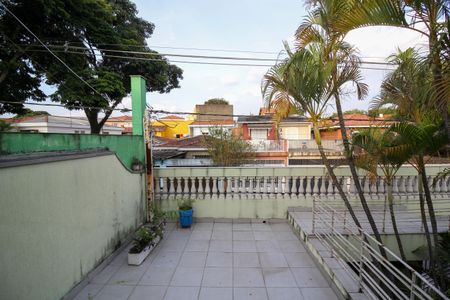 Casa à venda com 346m², 4 quartos e 3 vagas Casa à venda com 346m², 4 quartos e 3 vagasTerraço