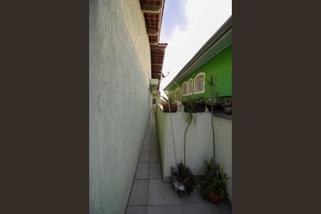 Casa à venda com 346m², 4 quartos e 3 vagas Casa à venda com 346m², 4 quartos e 3 vagasTerraço