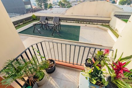 Apartamento à venda com 63m², 2 quartos e 1 vaga Apartamento à venda com 63m², 2 quartos e 1 vagaVaranda