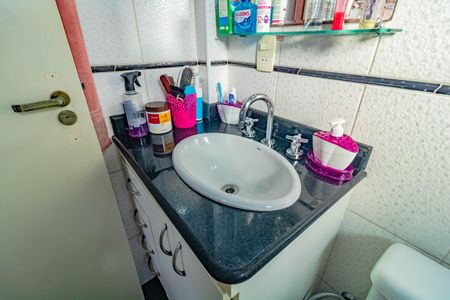 Apartamento à venda com 63m², 2 quartos e 1 vaga Apartamento à venda com 63m², 2 quartos e 1 vagaBanheiro Suíte