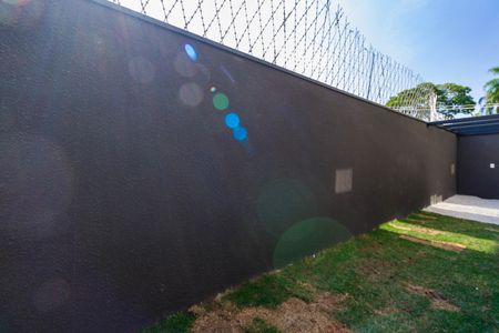 Casa de condomínio à venda com 209m², 3 quartos e 2 vagas Casa de condomínio à venda com 209m², 3 quartos e 2 vagasQuarto 2