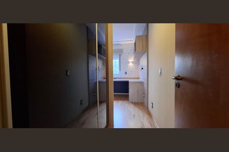 Apartamento à venda com 178m², 4 quartos e 4 vagas Apartamento à venda com 178m², 4 quartos e 4 vagasSuíte 2