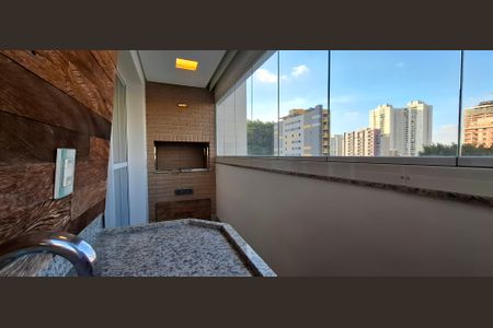 Apartamento à venda com 178m², 4 quartos e 4 vagas Apartamento à venda com 178m², 4 quartos e 4 vagasÁrea Gourmet