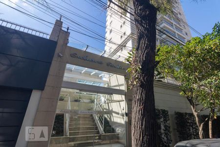 Apartamento à venda com 178m², 4 quartos e 4 vagas Apartamento à venda com 178m², 4 quartos e 4 vagasFachada