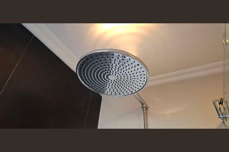 Apartamento à venda com 178m², 4 quartos e 4 vagas Apartamento à venda com 178m², 4 quartos e 4 vagasBanheiro da Suíte 4