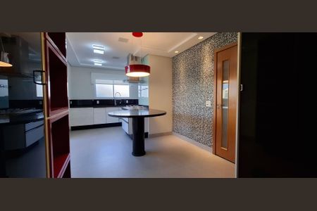 Apartamento à venda com 178m², 4 quartos e 4 vagas Apartamento à venda com 178m², 4 quartos e 4 vagasCozinha