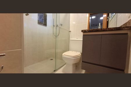 Apartamento à venda com 178m², 4 quartos e 4 vagas Apartamento à venda com 178m², 4 quartos e 4 vagasBanheiro da Suíte 3