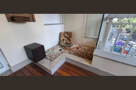 Apartamento à venda com 178m², 4 quartos e 4 vagas Apartamento à venda com 178m², 4 quartos e 4 vagasVaranda da Sala