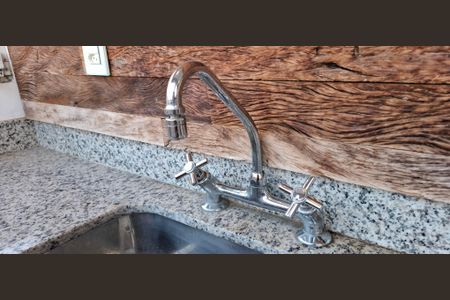 Apartamento à venda com 178m², 4 quartos e 4 vagas Apartamento à venda com 178m², 4 quartos e 4 vagasÁrea Gourmet