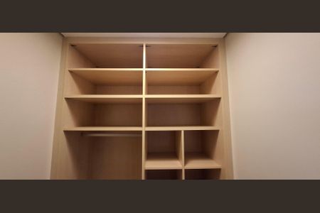 Apartamento à venda com 178m², 4 quartos e 4 vagas Apartamento à venda com 178m², 4 quartos e 4 vagasSuíte 4