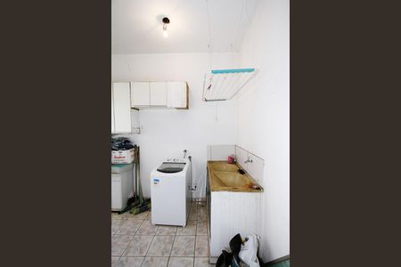 Casa à venda com 230m², 3 quartos e 2 vagasÁrea de Serviço