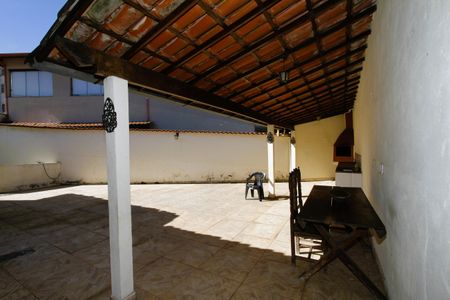 Casa à venda com 230m², 3 quartos e 2 vagasÁrea comum