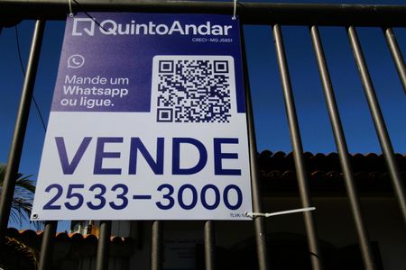 Casa à venda com 230m², 3 quartos e 2 vagasplaca