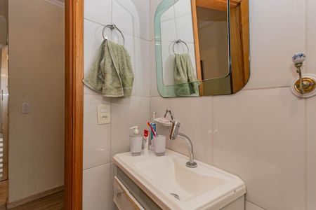 Casa à venda com 254m², 3 quartos e 10 vagasBanheiro 2