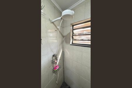Casa à venda com 250m², 4 quartos e 6 vagas Casa à venda com 250m², 4 quartos e 6 vagasGaragem - Banheiro