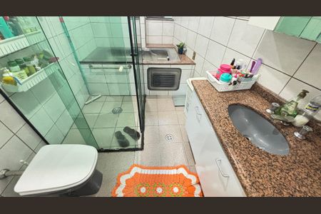 Casa à venda com 250m², 4 quartos e 6 vagas Casa à venda com 250m², 4 quartos e 6 vagasBanheiro da Suíte