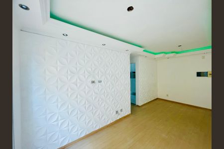 Sala de apartamento à venda com 2 quartos, 53m² em Jardim Sao Judas Tadeu, Guarulhos
