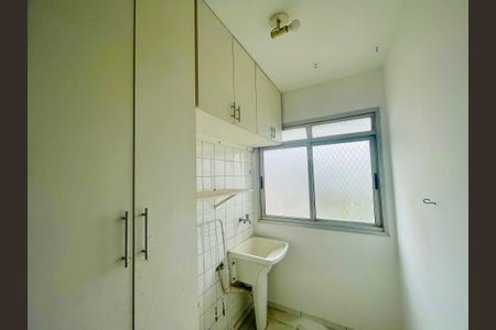 Apartamento à venda com 53m², 2 quartos e 1 vaga Apartamento à venda com 53m², 2 quartos e 1 vagaÁrea de Serviço