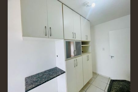 Apartamento à venda com 53m², 2 quartos e 1 vaga Apartamento à venda com 53m², 2 quartos e 1 vagaCozinha