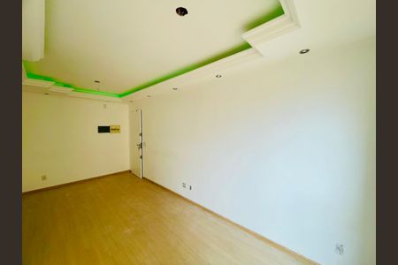 Sala de apartamento à venda com 2 quartos, 53m² em Jardim Sao Judas Tadeu, Guarulhos