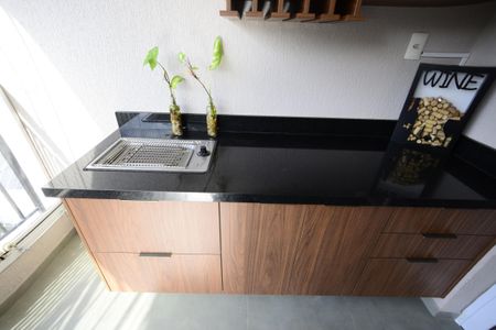 Apartamento à venda com 63m², 2 quartos e 1 vaga Apartamento à venda com 63m², 2 quartos e 1 vagaVaranda