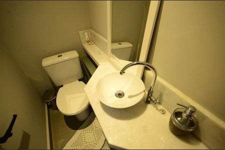 Apartamento à venda com 63m², 2 quartos e 1 vaga Apartamento à venda com 63m², 2 quartos e 1 vagaLavabo