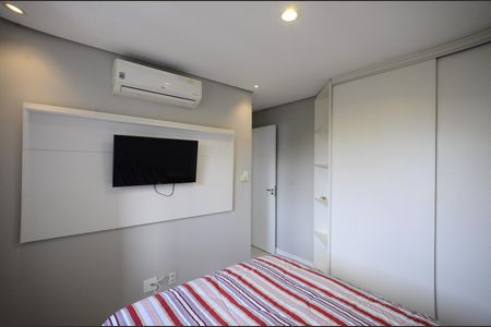 Apartamento à venda com 63m², 2 quartos e 1 vaga Apartamento à venda com 63m², 2 quartos e 1 vagaSuíte